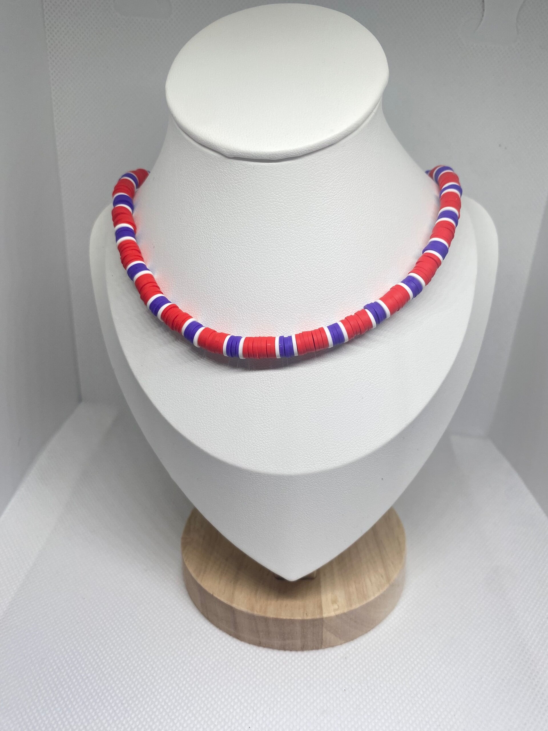 Ketting goud sluitinkje - rood met paars