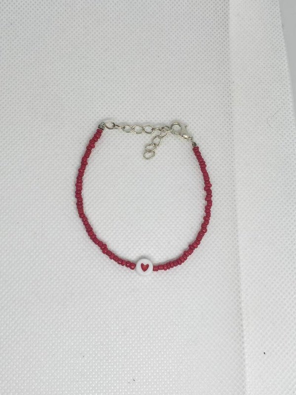 Armband zilver sluitinkje - Rood met hartje