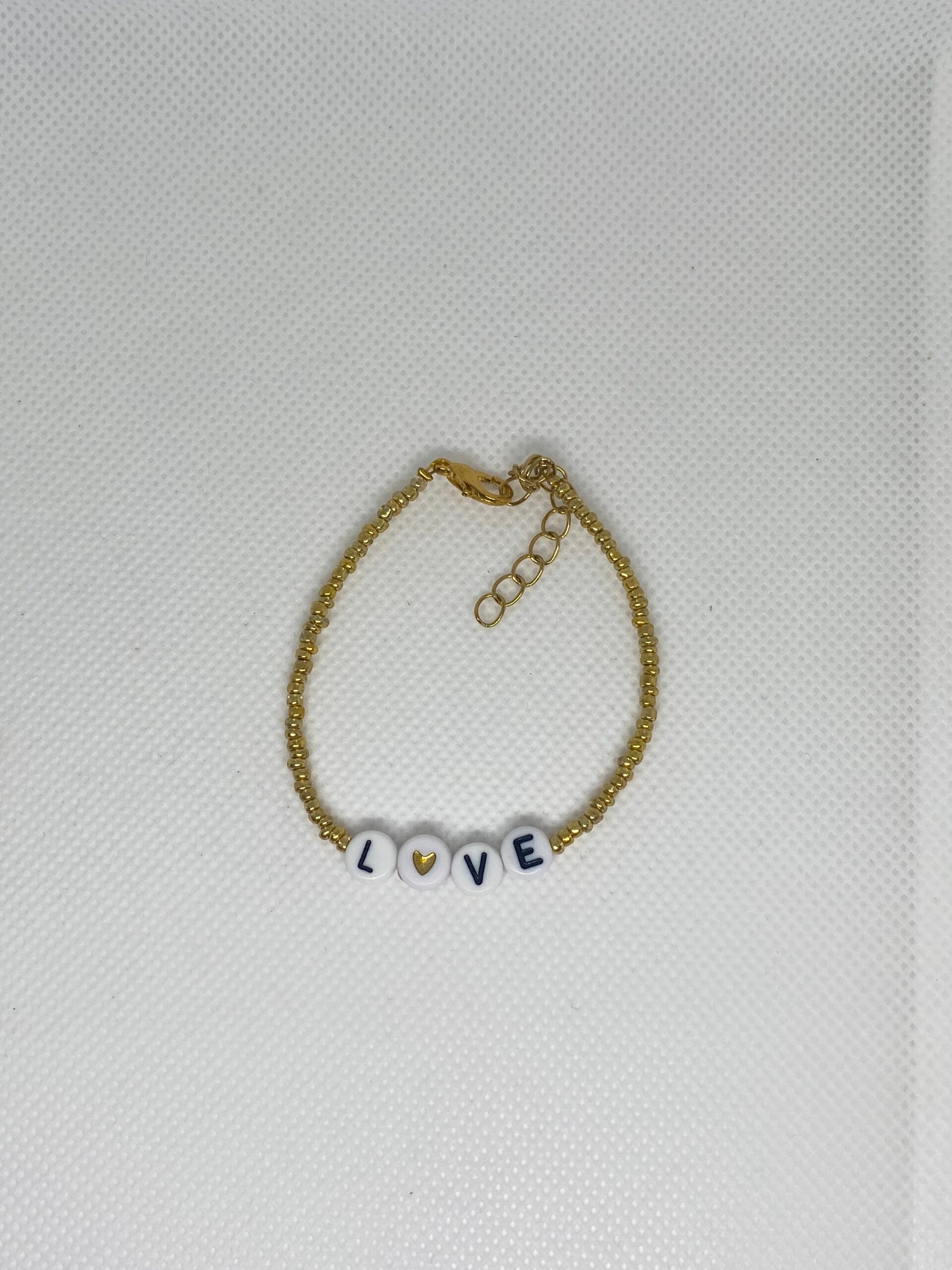 Armband goud sluitinkje - “love”