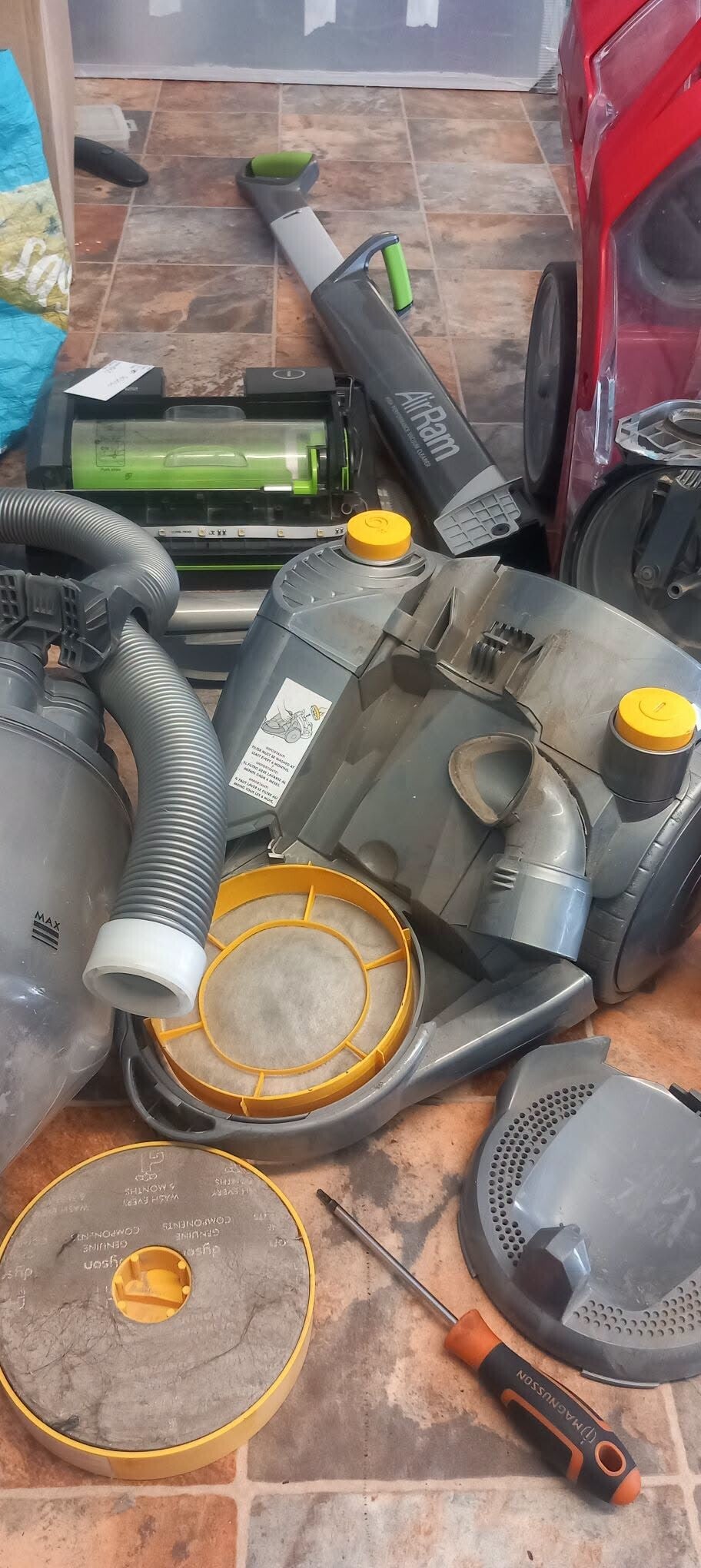 dyson hoover v6 v7 v10 v11 