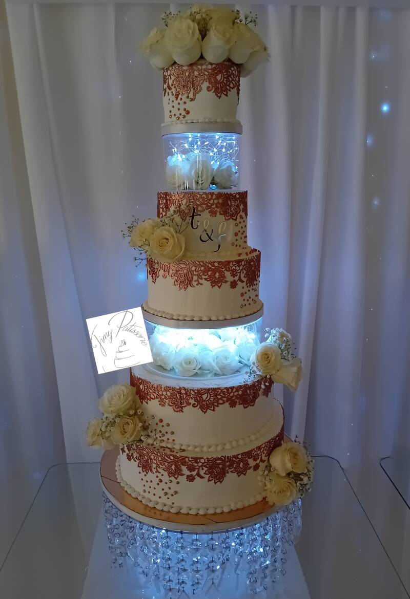 Pièce montée couverture meringue 120 parts