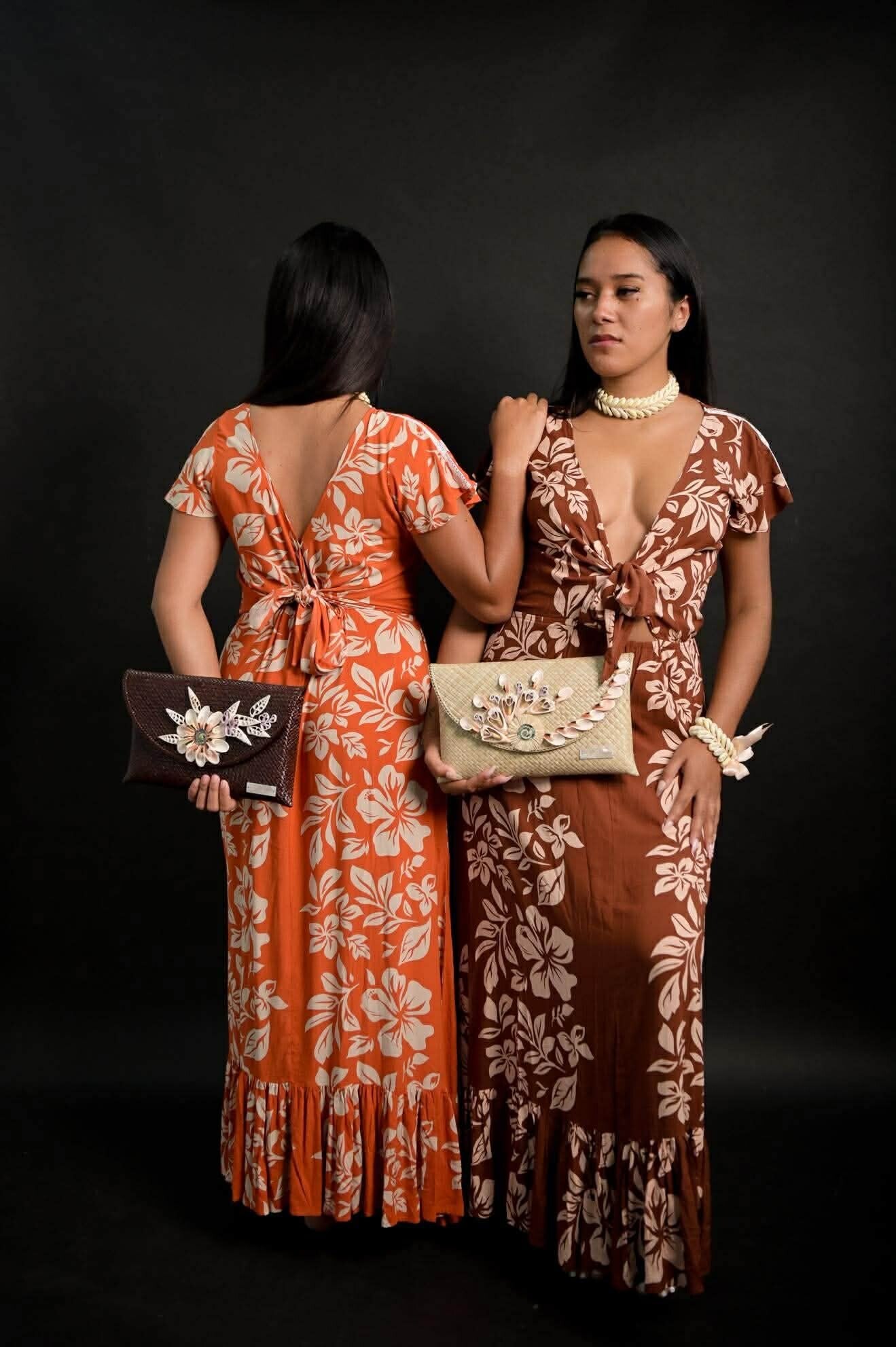 Robe MERAHI (PRIX EN XPF=16500XPF)