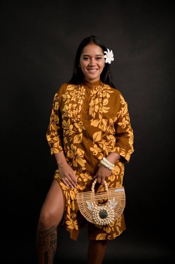 Robe HINANO( PRIX EN XPF=15500XPF)