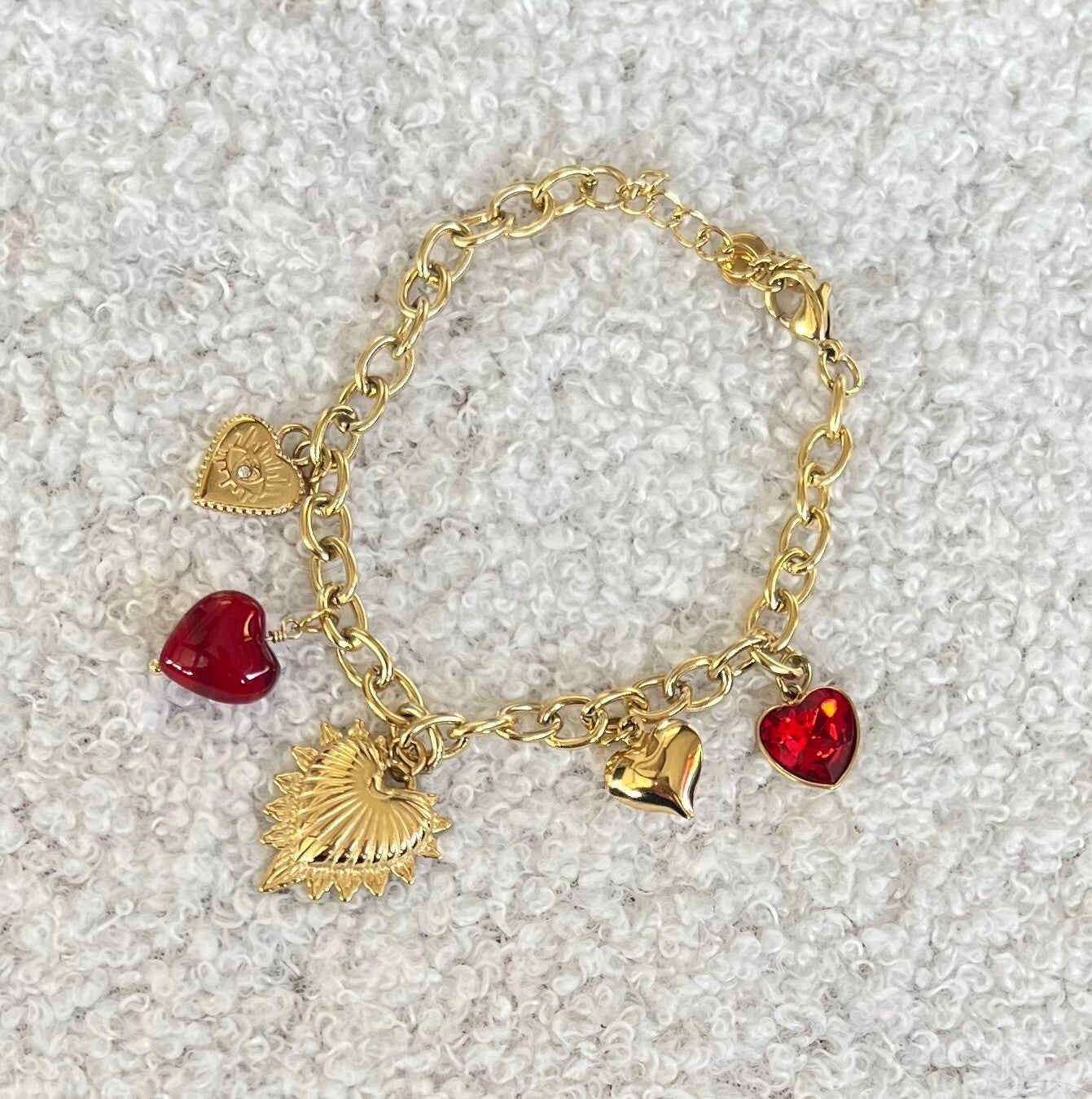 Bracelet charms cœur rouge