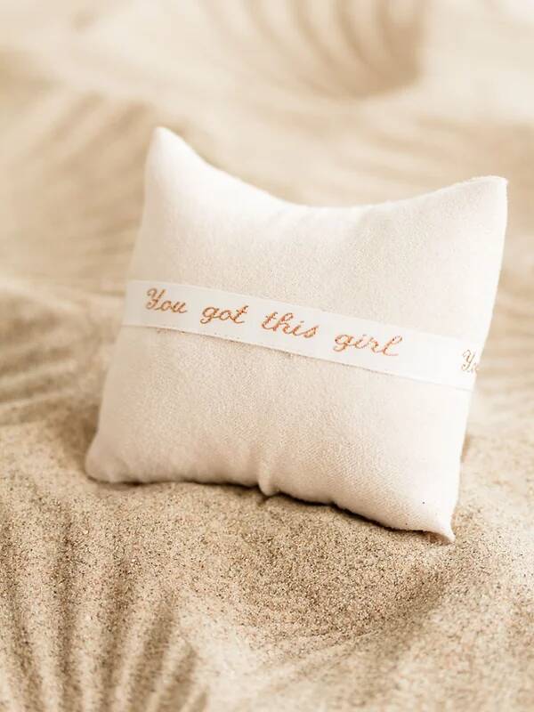 La Luz - You got This Girl