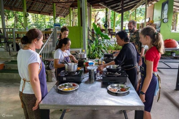 Biliran: Filipino Cooking Class with Dinner