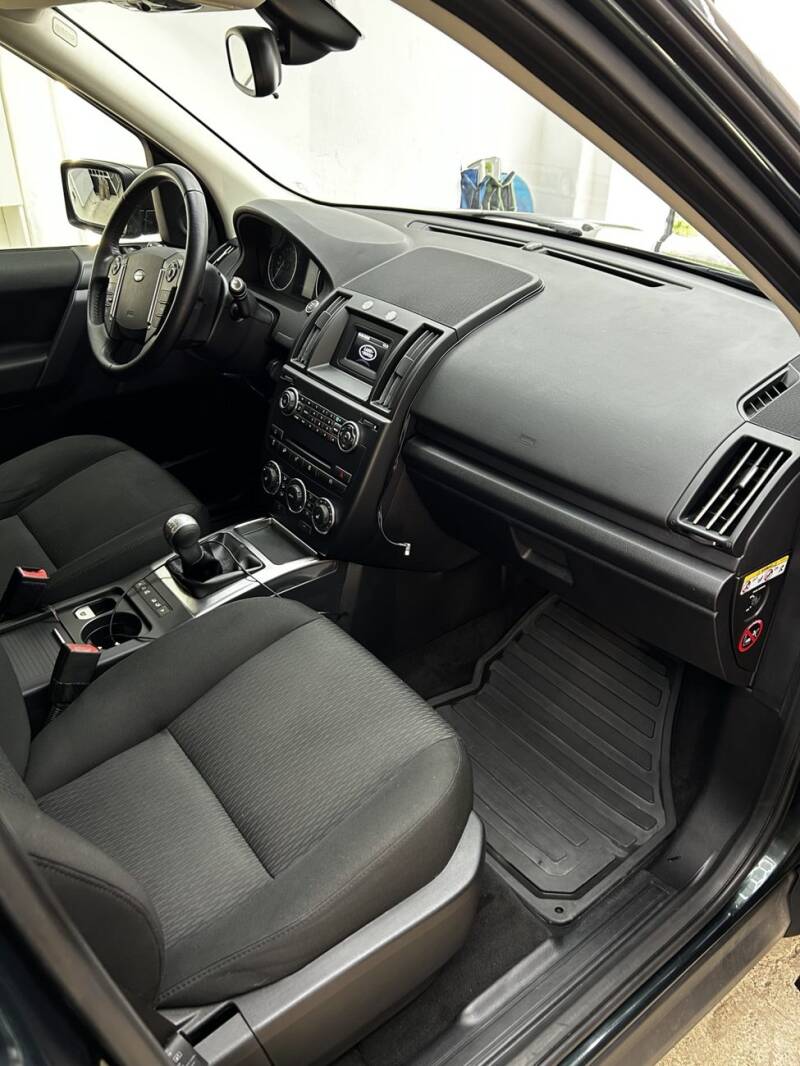 Land Rover · Innenraum – nachher