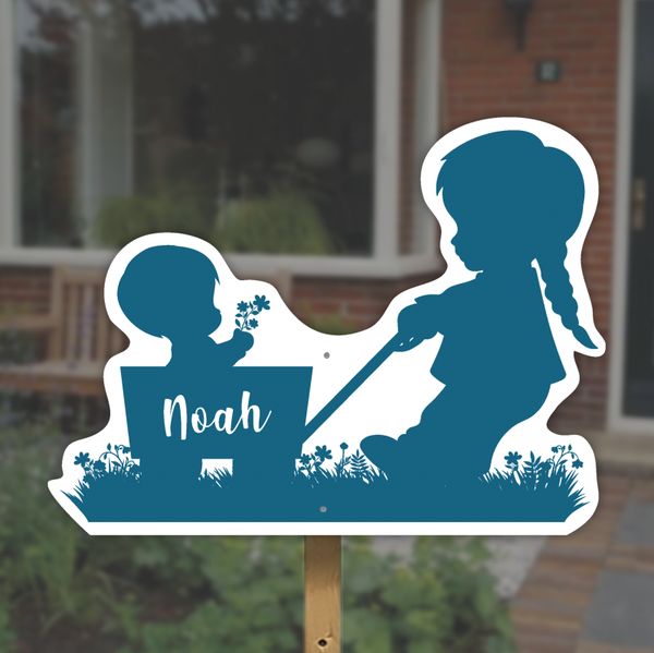 Geboortebord grote zus met broertje in bolderkar