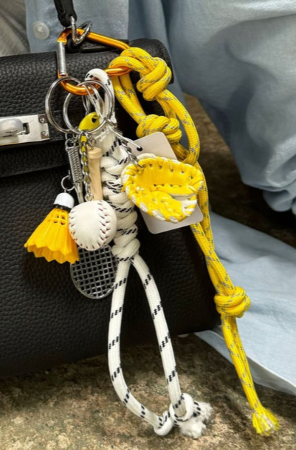 Match Point Bag Charm – sportieve bagchain met trendy details