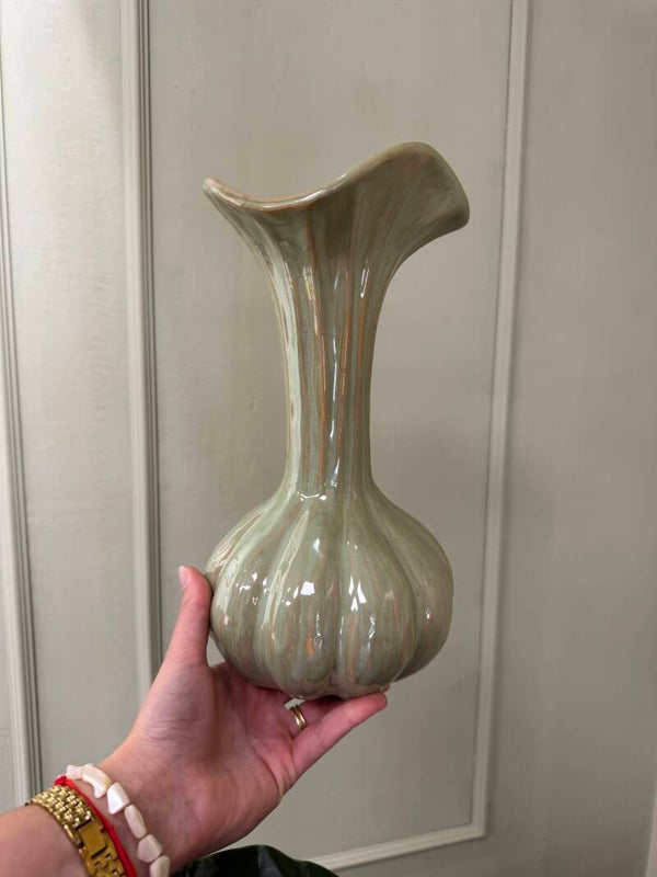 Bloemenvaas Garlic, Pistache