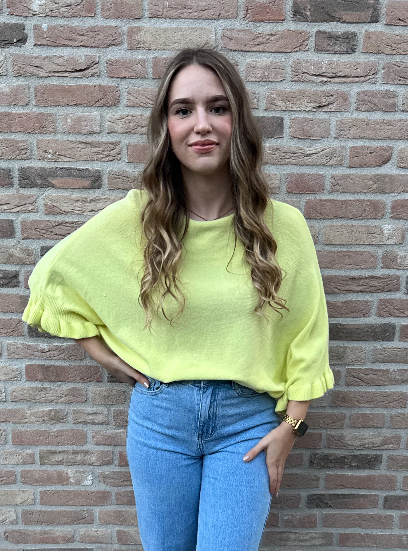 Trui met ruffle detail mouw - geel