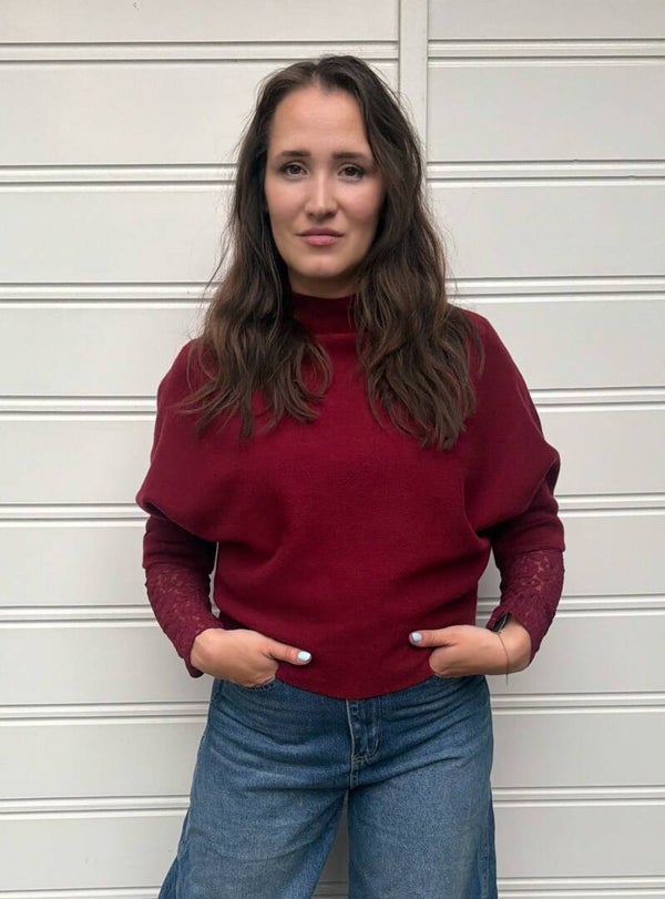 Truitje korte mouw met hoge hals - donkerrood