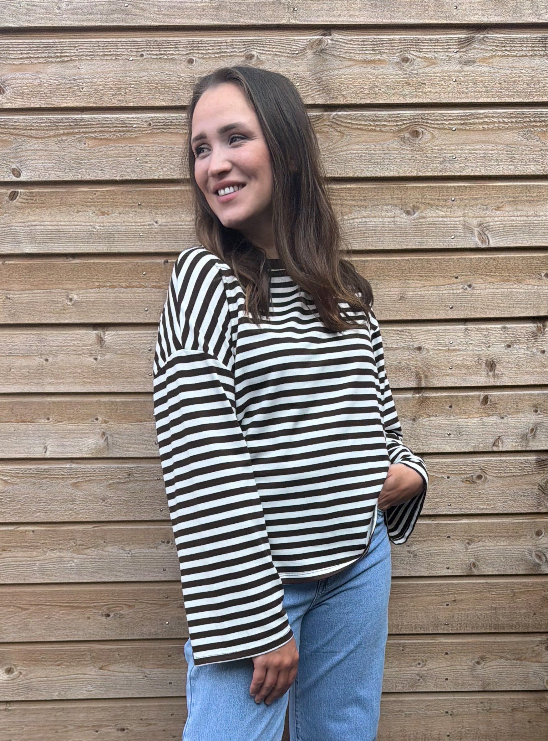 Gestreept shirt met lange pofmouw - wit/bruin