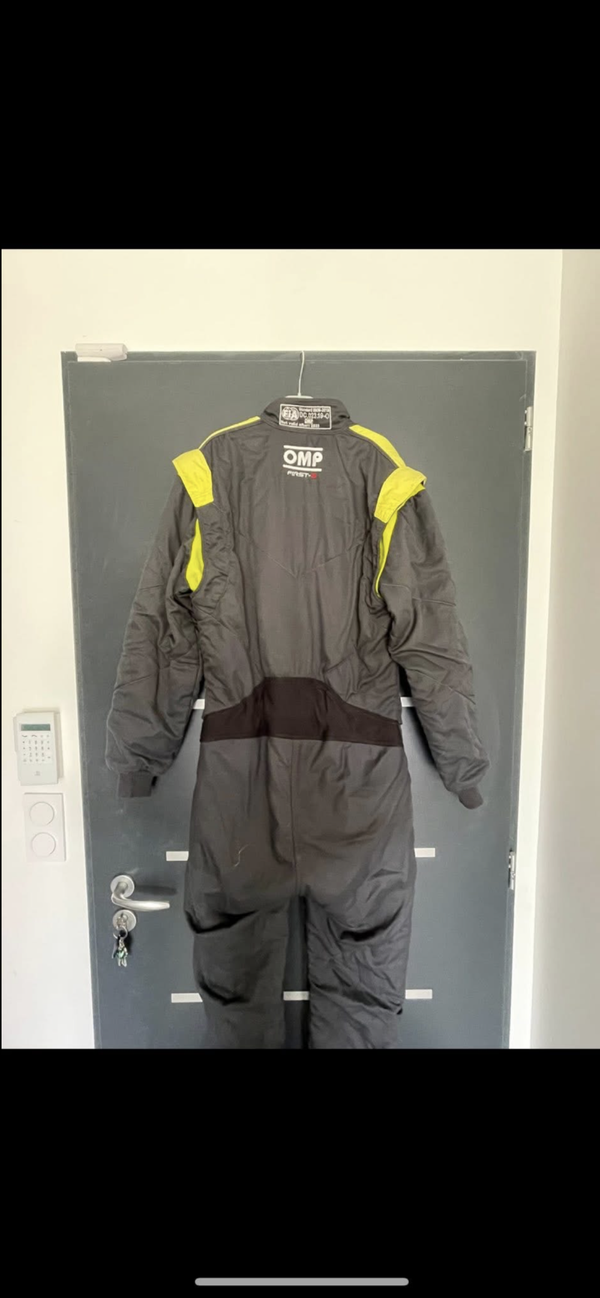 Combinaison OMP taille 52