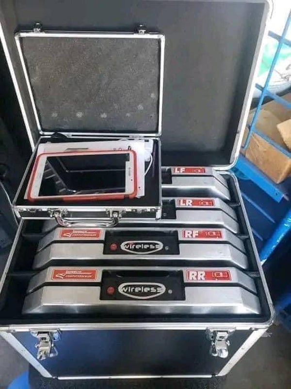 Balances informatiques Longacre