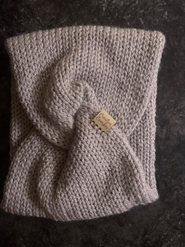 Premium wool headband: a stylish alternative to our hats