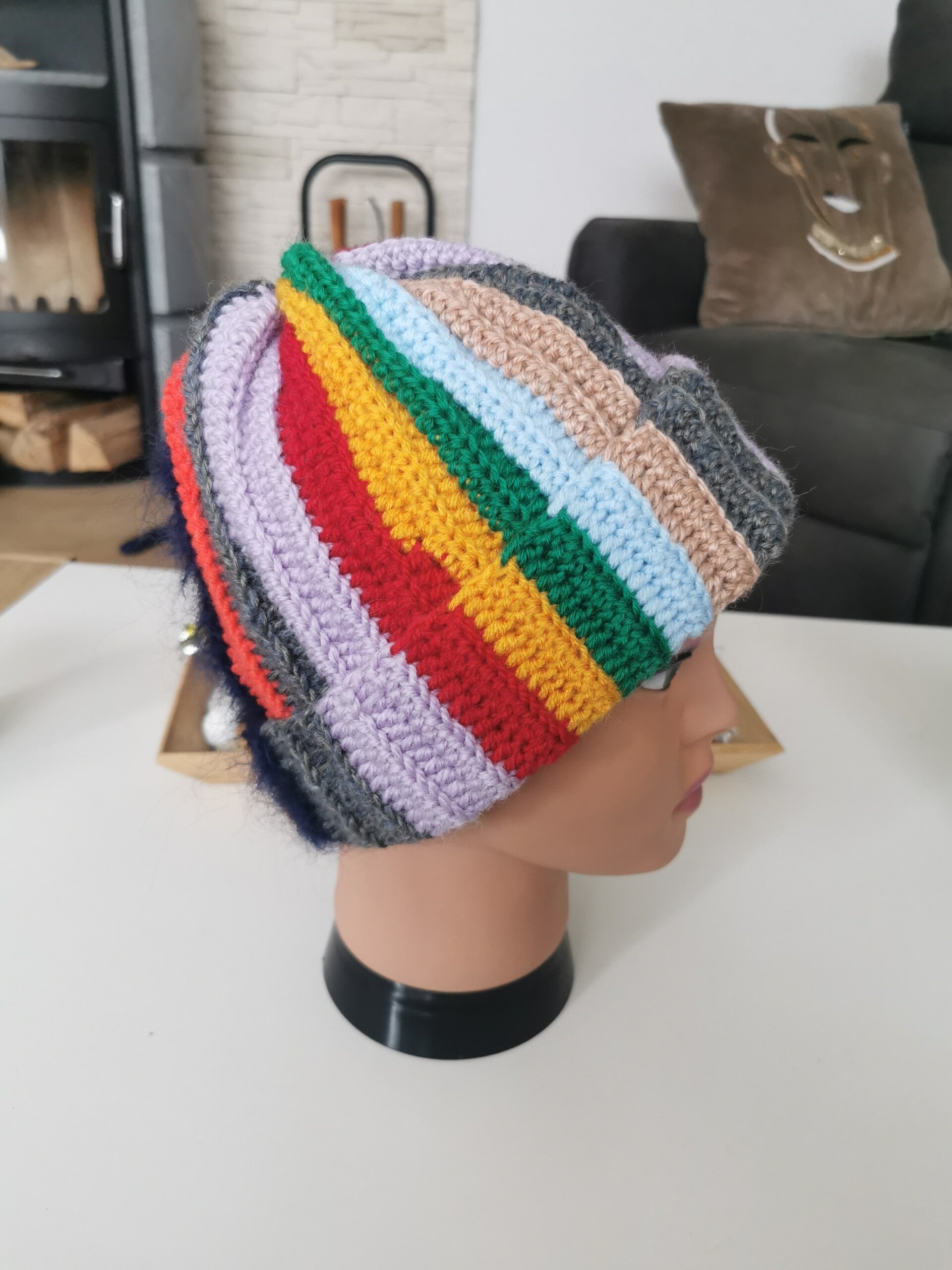 Handgefertigter Boho Bucket Hat – Dein farbenfroher Begleiter für den Sommer!