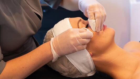 Last van acne Friesland