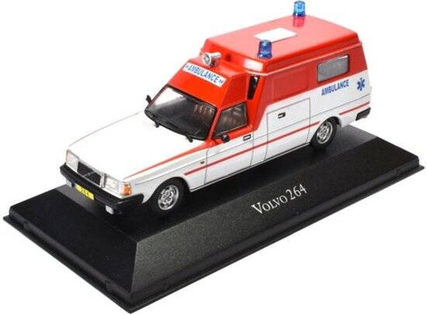 VOLVO 264 Ambulance #06