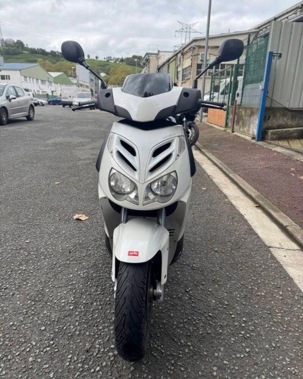 APRILIA SPORT CITY 300 CUBE