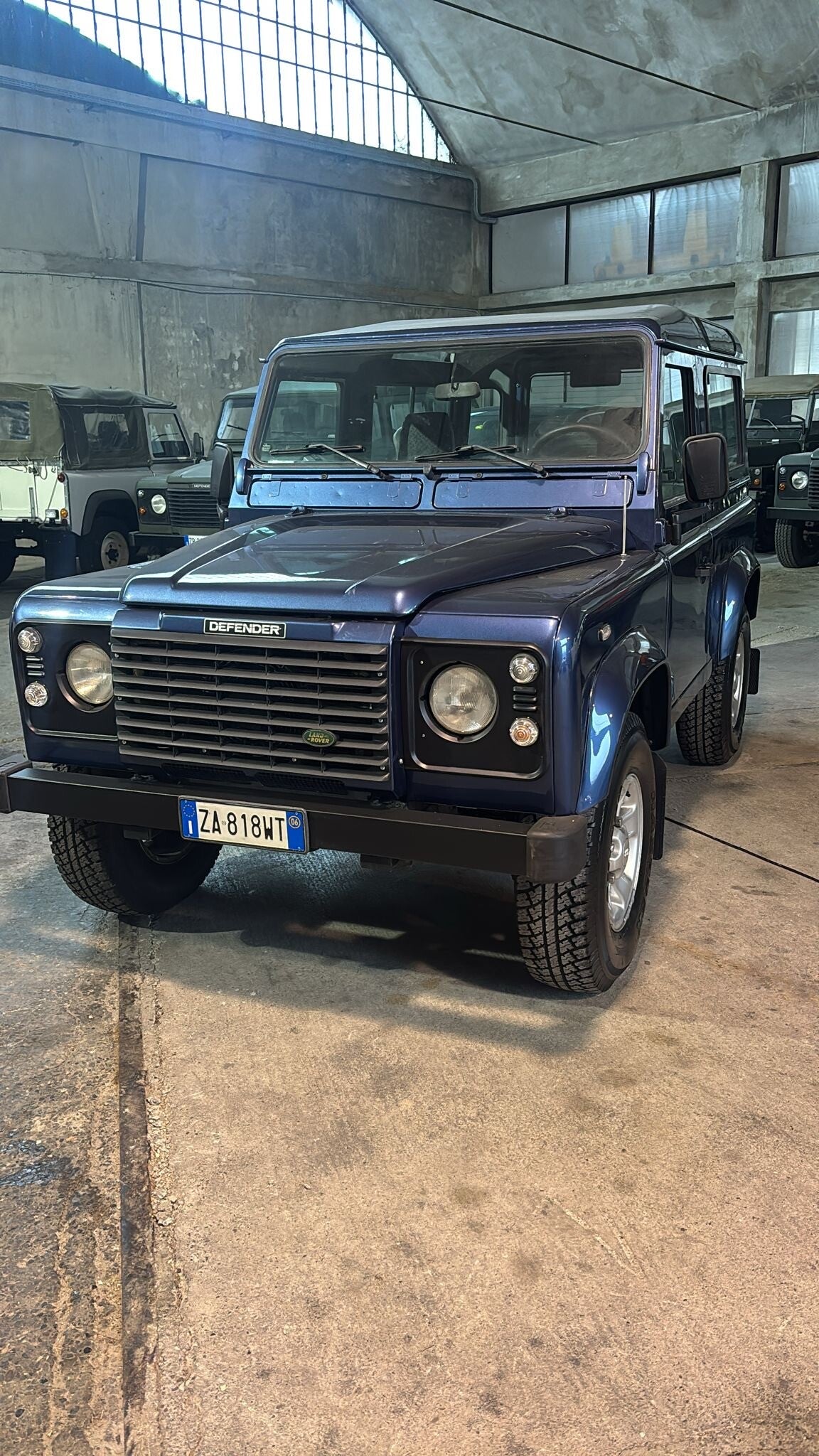 Defender 90 2.5 Td5 SW SE (90 kW)