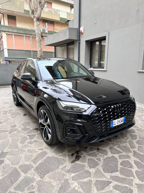 Audi Q5 2.0 TDI 204 CV MHEV S tronic – Full Optional,