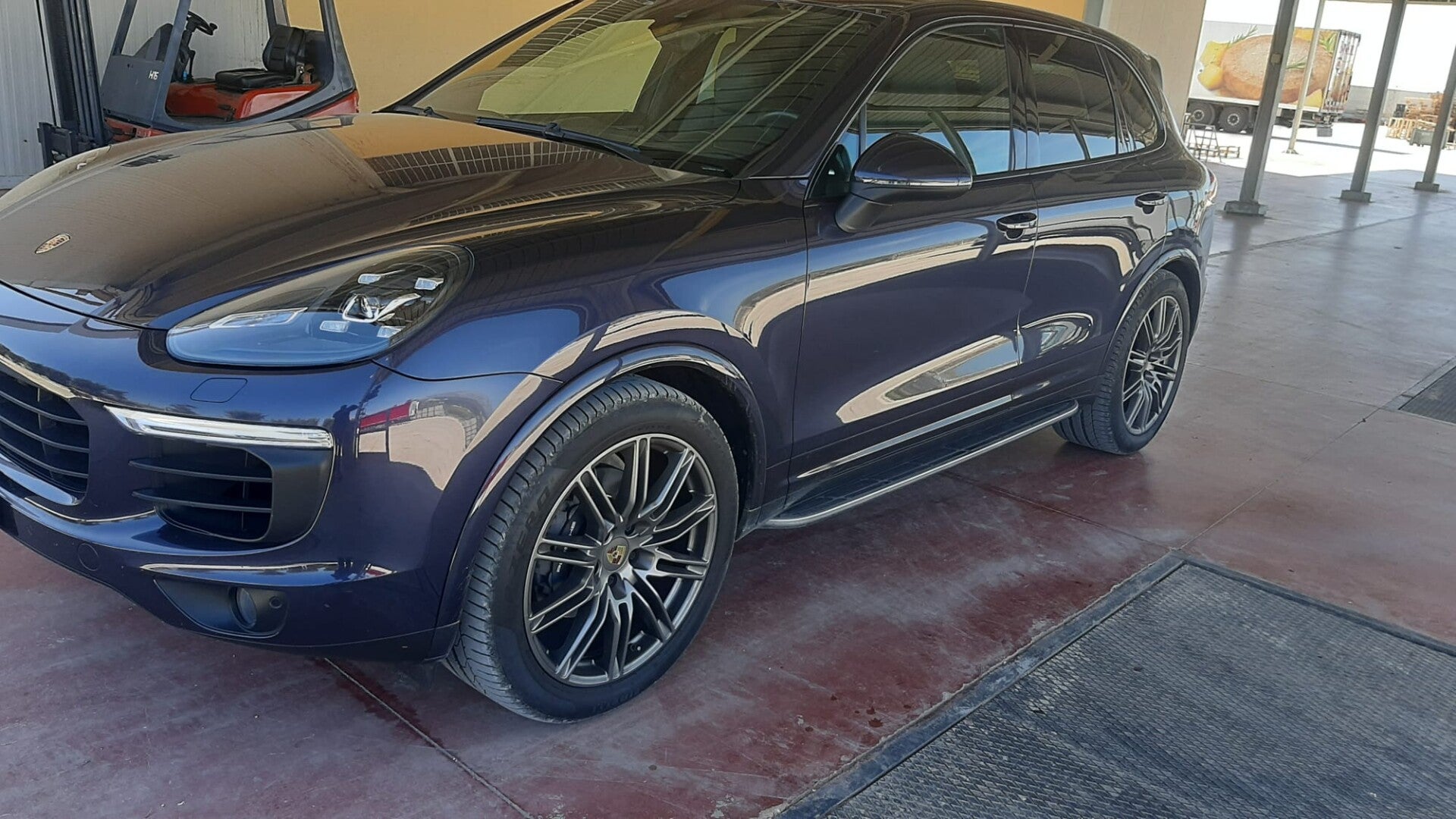 PORSCHE CAYENNE 3.0 DIESEL PLATINUM EDITION