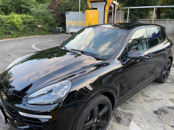 PORSCHE CAYENNE 3.0 DIESEL PLATINUM EDITION – 250 CV (184 kW)