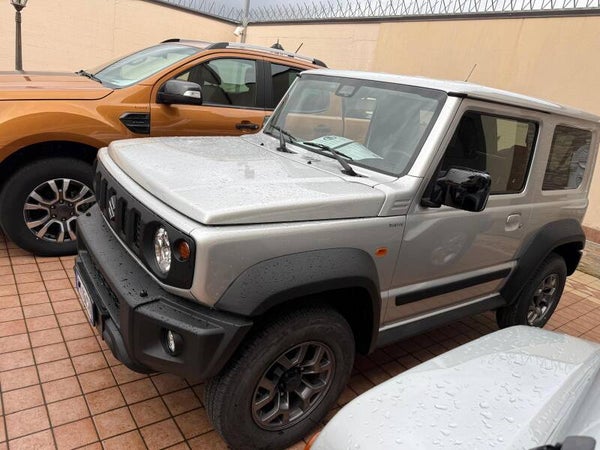 SUZUKI JIMNY 1.5 4AT TOP