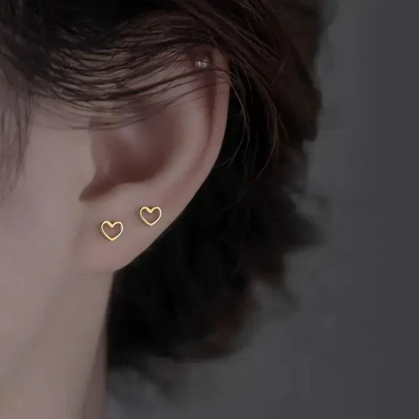 Eenvoudige mini hart oorbellen - 925er sterling zilver (gouden)