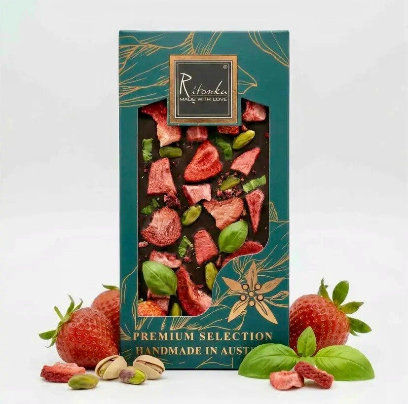 Ritonka Premium Melkchocolade Met Aardbei, Pistachenoten & Basilicum