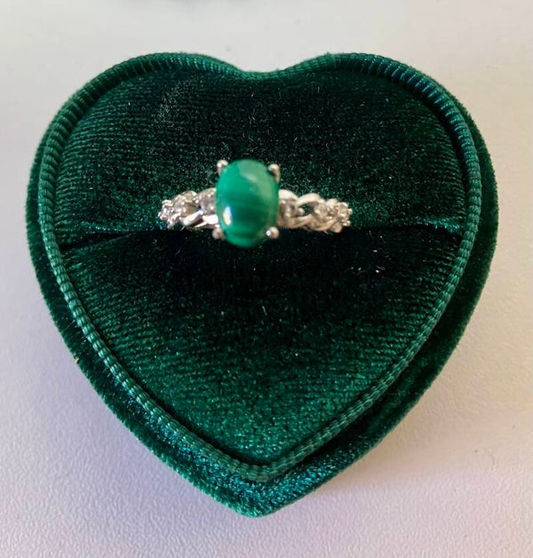 Ring Malachiet verzilverd en verstelbaar