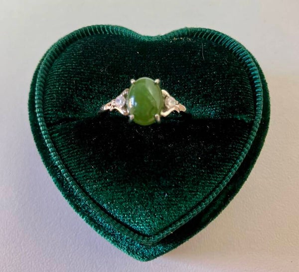 Ring Groene Jade verzilverd en verstelbaar