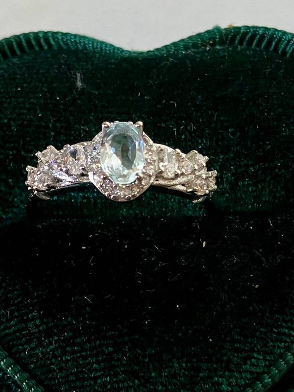 Topaas ring verzilverd en verstelbaar