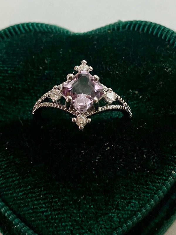 Ring Lavendel Amethyst verzilverd en verstelbaar