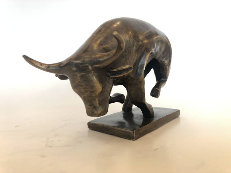 Kitten in Brons op sokkeltje in. brons