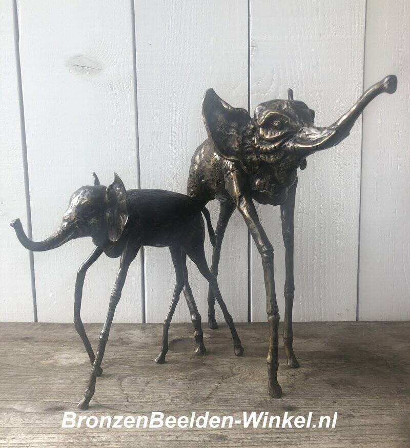 The Elephants van Salvador Dali Kunst collectie bronzenbeelden-winkel Lent