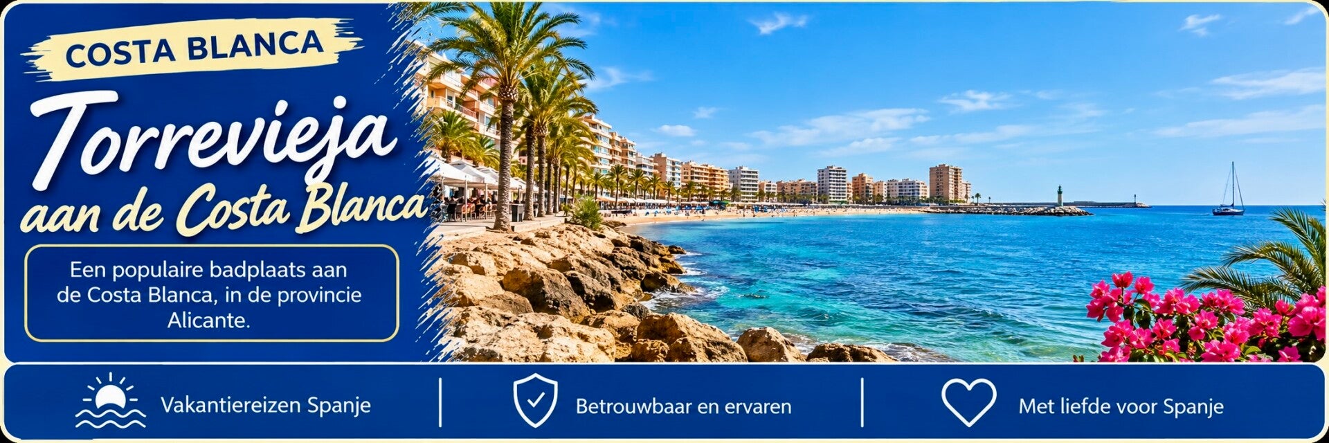 Torrevieja aan de Costa Blanca met boulevard, palmbomen, strand, rotsachtige kust en Middellandse Zee