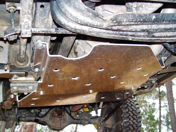 AFN Nissan Patrol Y61 GU Bodembeschermplaat