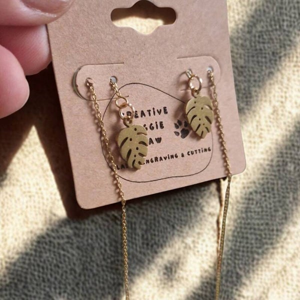 OORBELLEN THREADER MONSTERA LEAF