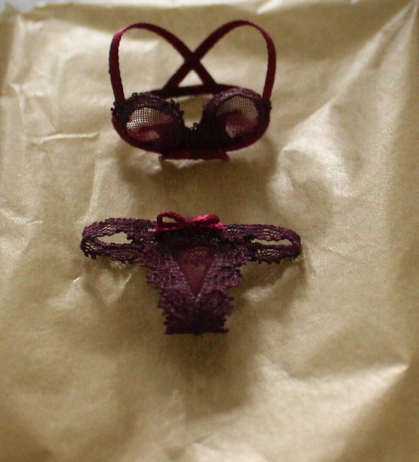 lingerie set bordeaux