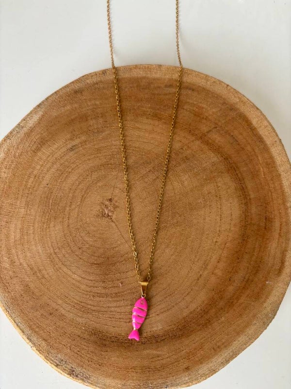 roze vis ketting