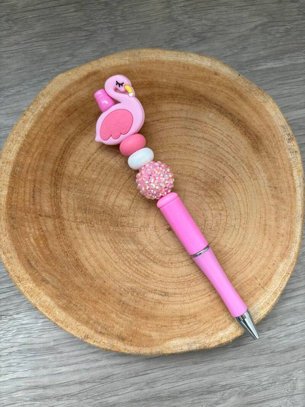 pen flamingo