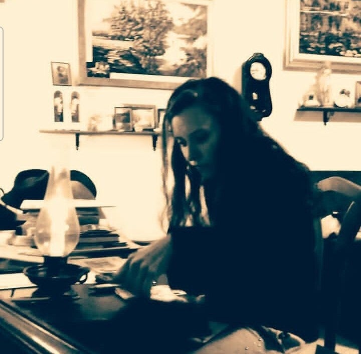 Laura Valleri, studio e preparazione di nuovi itinerari culturali tra Milano e Monza.