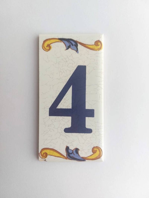 Huisnummer Burgos - cijfer 4