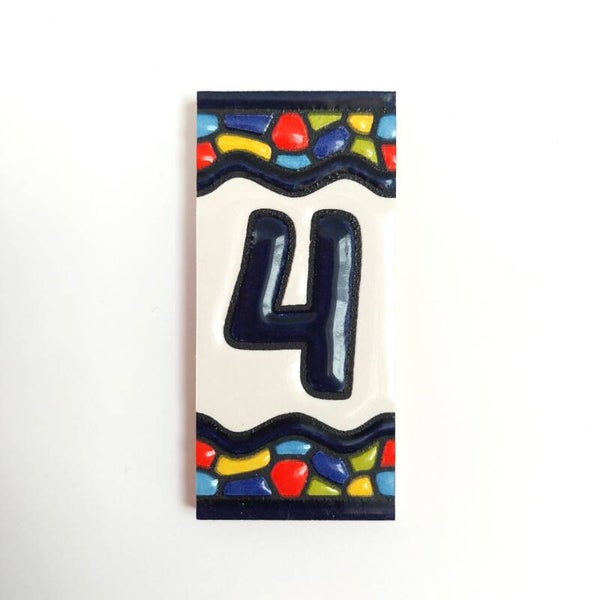 Huisnummer Girona - cijfer 4