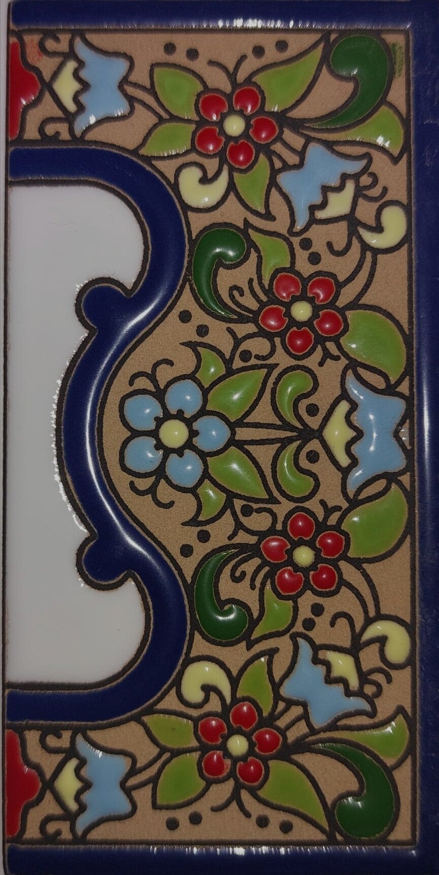 Huisnummer Ronda  Breed - zijkant rechts