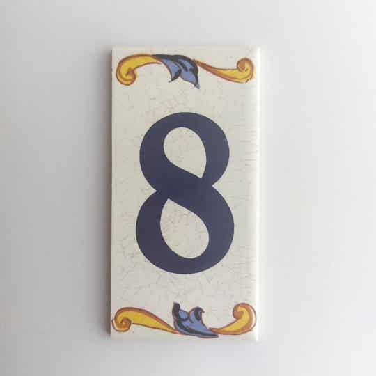 Huisnummer Burgos - cijfer 8
