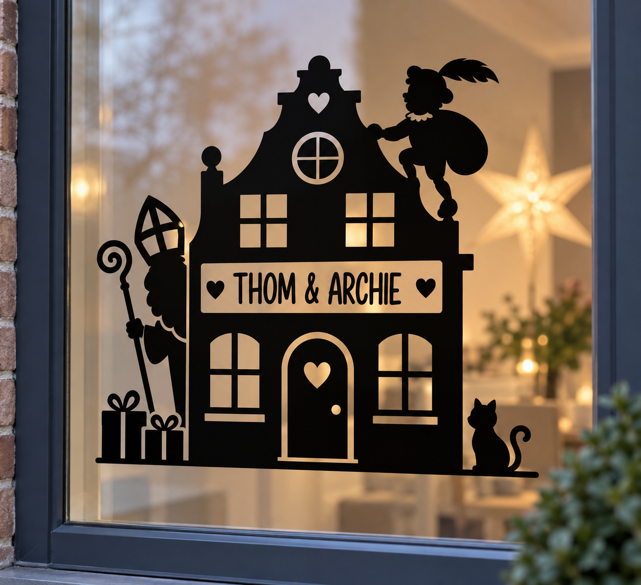 Gepersonaliseerde Sinterklaas raamsticker – Huisje met naam / namen