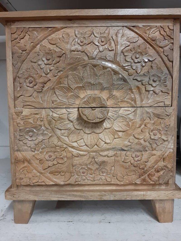 Houtsnijwerk kastje Morocco (2 lades)